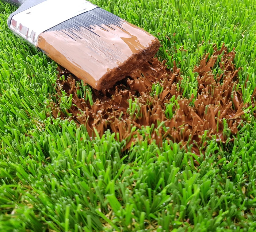 How to care for artificial grass